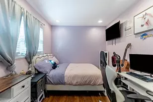 3605 W 56th Pl, Chicago, IL 60629 - Photo 16