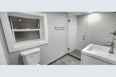 [Address not provided], Chicago, IL 60645 - Photo 8