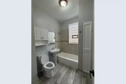 2329 S Austin Boulevard #1, Cicero, IL 60804 - Photo 4