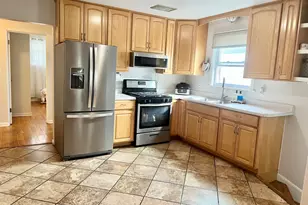 3639 Dora St, Franklin Park, IL 60131 - Photo 4