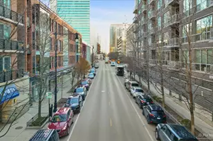 873 N Larrabee St, Chicago, IL 60610 - Photo 30