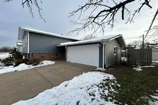 6233 El Morro Ln, Oak Forest, IL 60452 - Photo 34