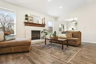 4144 Westridge Dr, Winnebago, IL 61088 - Photo 4