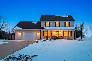 2216 N 2929th Rd, Marseilles, IL 61341 - Photo 2