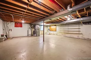 2757 Karen Ln, Glenview, IL 60025 - Photo 20