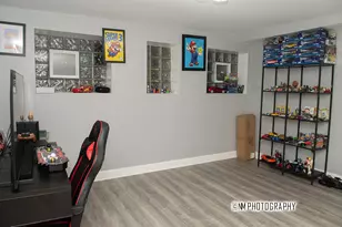 16229 Marshfield Ave, Markham, IL 60428 - Photo 12