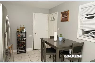 16229 Marshfield Avenue, Markham, IL 60428 - Photo 6