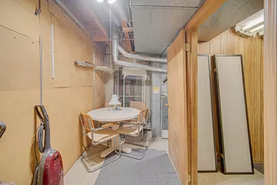 933 Shambliss Lane, Buffalo Grove, IL 60089 - Photo 10