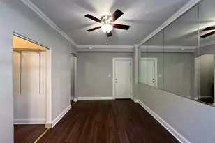 661 W Sheridan Rd, Chicago, IL 60613 - Photo 12