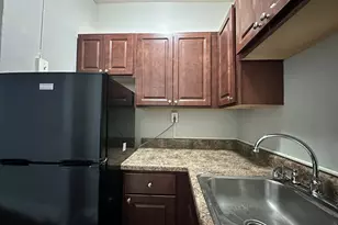 661 W Sheridan Rd, Chicago, IL 60613 - Photo 4