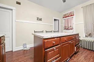 2131 N Springfield Ave, Chicago, IL 60647 - Photo 14