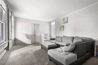 208 Moseley Street, Elgin, IL 60123 - Photo 4