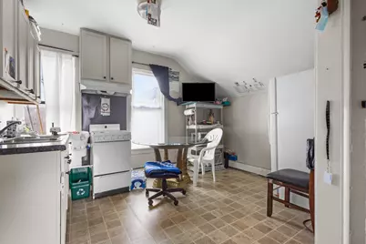 208 Moseley Street, Elgin, IL 60123 - Photo 14