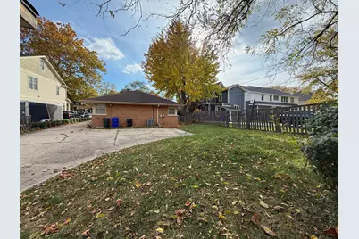 548 Elm Street, Glen Ellyn, IL 60137 - Photo 18