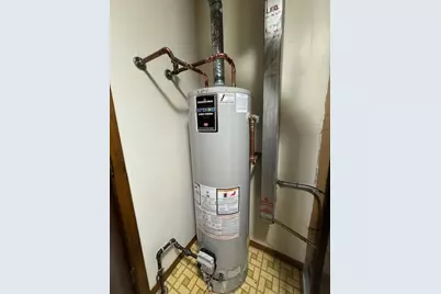 25 Crystal Court #D1, Pontiac, IL 61764 - Photo 44