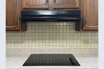 25 Crystal Court #D1, Pontiac, IL 61764 - Photo 16