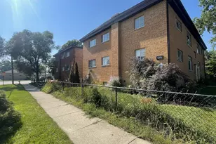 1014 Edwards St, Waukegan, IL 60085 - Photo 1