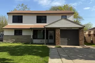 674 E Algonquin Rd, Des Plaines, IL 60016 - Photo 1