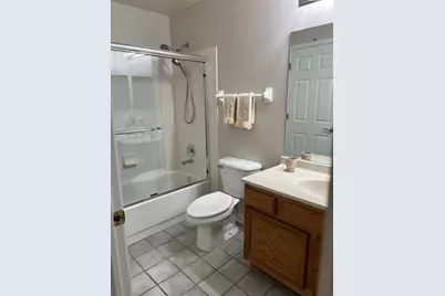 116 Hemstead Street #116, Lake Bluff, IL 60044 - Photo 8