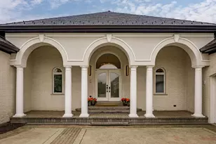 7 Loblolly Ct, Lemont, IL 60439 - Photo 2