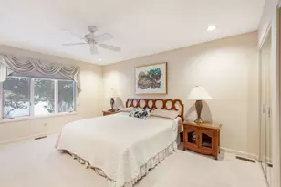 232 Arrowwood Dr, Northbrook, IL 60062 - Photo 14