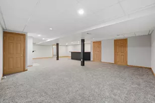 4 Junior Dr, Sandwich, IL 60548 - Photo 20
