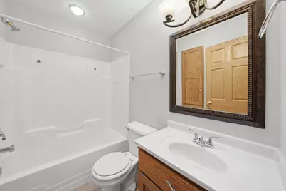 4 Junior Drive, Sandwich, IL 60548 - Photo 8