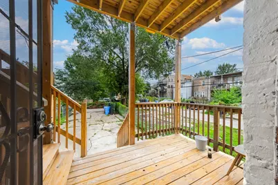 209 S Albany Avenue, Chicago, IL 60612 - Photo 22