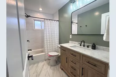 450 E Park Avenue, Elmhurst, IL 60126 - Photo 16