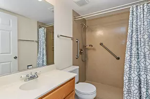 500 Pembrook Ct S, Crystal Lake, IL 60014 - Photo 16