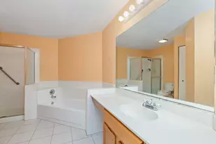 500 Pembrook Ct S, Crystal Lake, IL 60014 - Photo 12