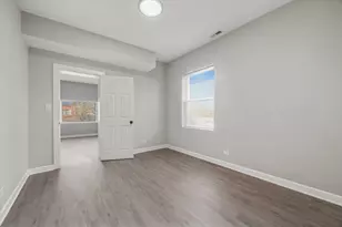 8018 S Harvard Ave, Chicago, IL 60620 - Photo 8