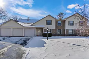 5140 Coventry Ln, Gurnee, IL 60031 - Photo 1
