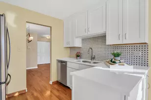 5140 Coventry Ln, Gurnee, IL 60031 - Photo 12