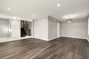 3518 S Manor Dr, Lansing, IL 60438 - Photo 6