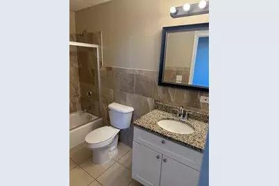 127 N 19th Avenue #2E, Melrose Park, IL 60160 - Photo 6