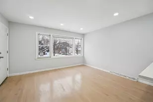 4914 W 32nd Pl, Cicero, IL 60804 - Photo 8