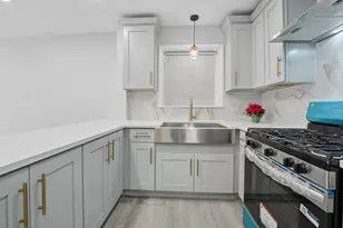 4914 W 32nd Pl, Cicero, IL 60804 - Photo 4