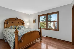 1203 Redfield Rd, Naperville, IL 60563 - Photo 18