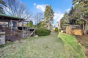 1203 Redfield Rd, Naperville, IL 60563 - Photo 24