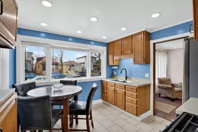 5321 N McVicker Avenue, Chicago, IL 60630 - Photo 6