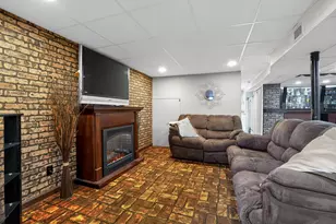 5321 N McVicker Ave, Chicago, IL 60630 - Photo 18