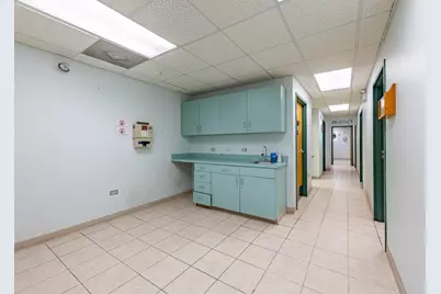 7036 Cermak Road, Berwyn, IL 60402 - Photo 14