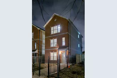 304 N Parkside Avenue, Chicago, IL 60644 - Photo 2