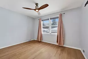 5265 W Devon Ave, Chicago, IL 60646 - Photo 10