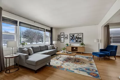 5265 W Devon Avenue, Chicago, IL 60646 - Photo 2