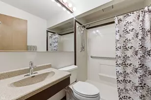 110 Westmere Rd, Des Plaines, IL 60016 - Photo 6