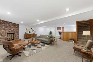 110 Westmere Rd, Des Plaines, IL 60016 - Photo 10