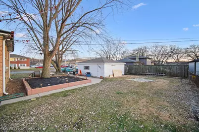 3701 W 120th Street, Alsip, IL 60803 - Photo 14