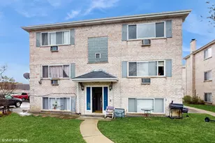 10416 Michael Todd Terrace, Glenview, IL 60025 - Photo 2